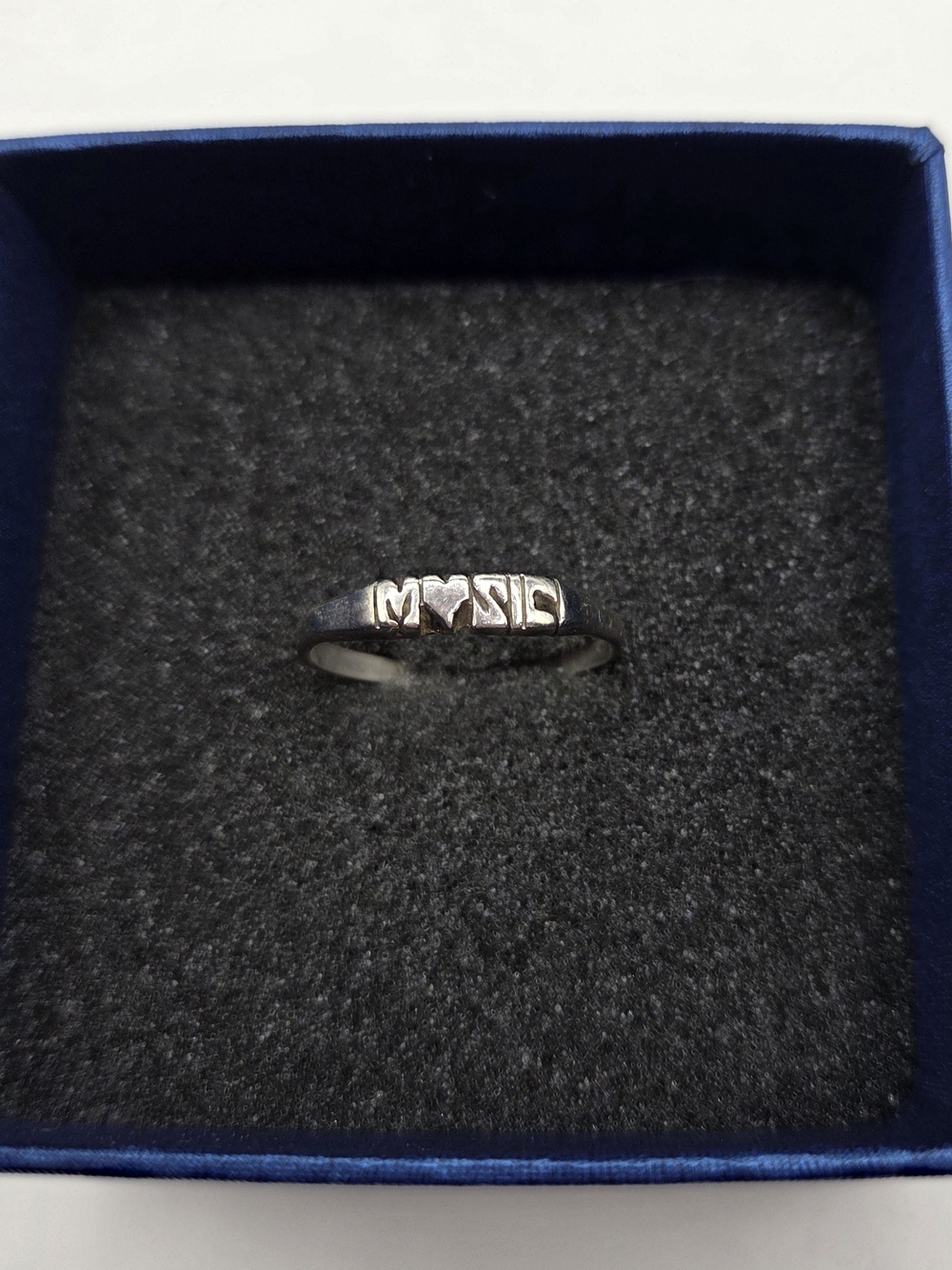 Vintage handmade Music Ring from Disney Size 9.5